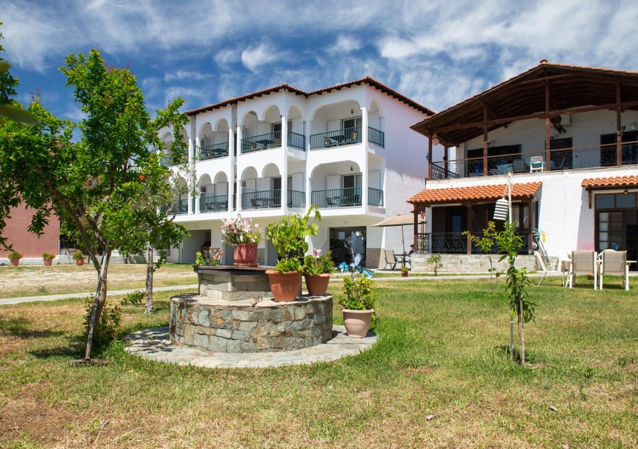 Studios Halkia Торони Экстерьер фото