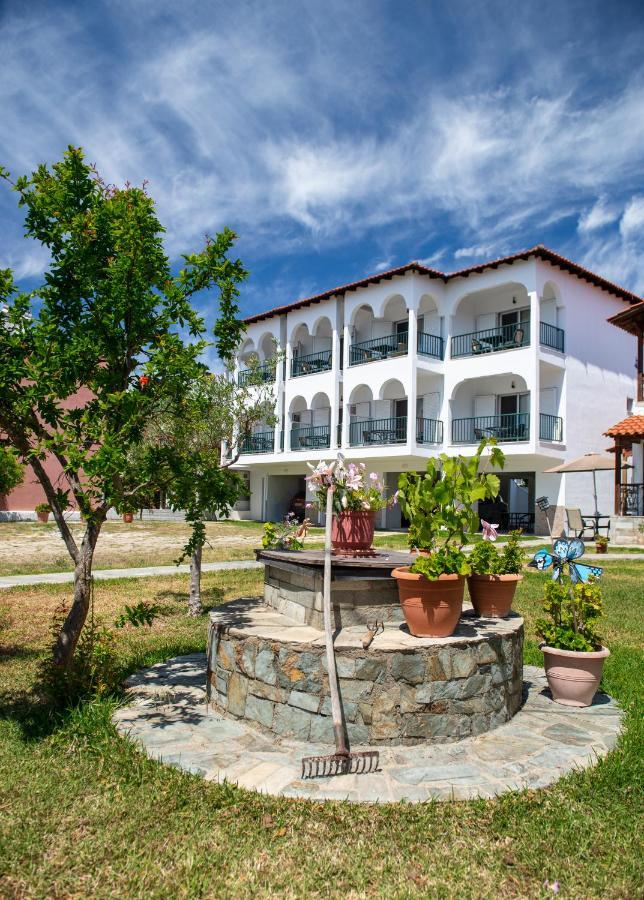 Studios Halkia Торони Экстерьер фото
